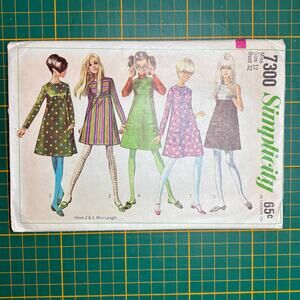 Vtg 1967 Simplicity 7300 Mod Dress Jumper Sewing Pattern Size 12 Bust 32 FF